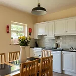 Bunhovil - 2 Bedroom Bungalow